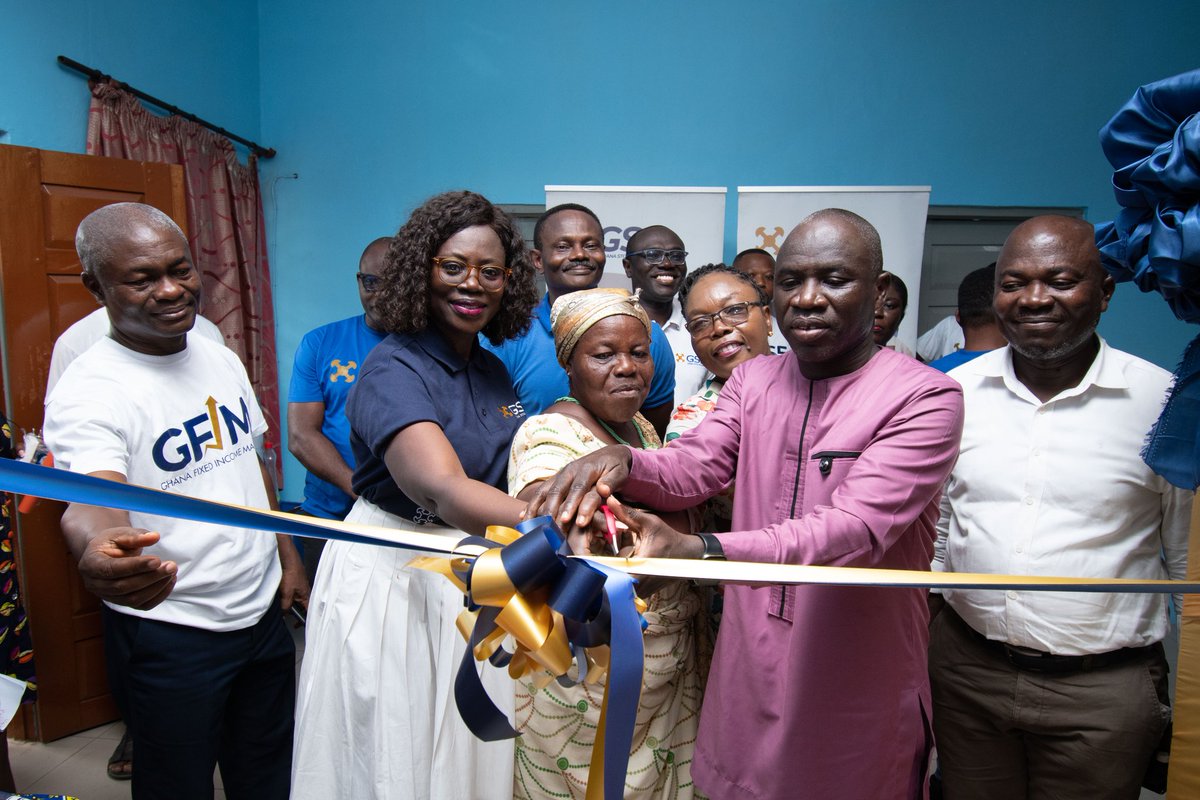 gstockexchange's tweet photo. The @gstockexchange (GSE) reaffirmed its commitment to education and community development by refurbishing the ICT Centre at Nii Amugi Cluster of Schools and donating desktop computers to enhance digital literacy among students. https://t.co/xQ0Qw5ZFLv