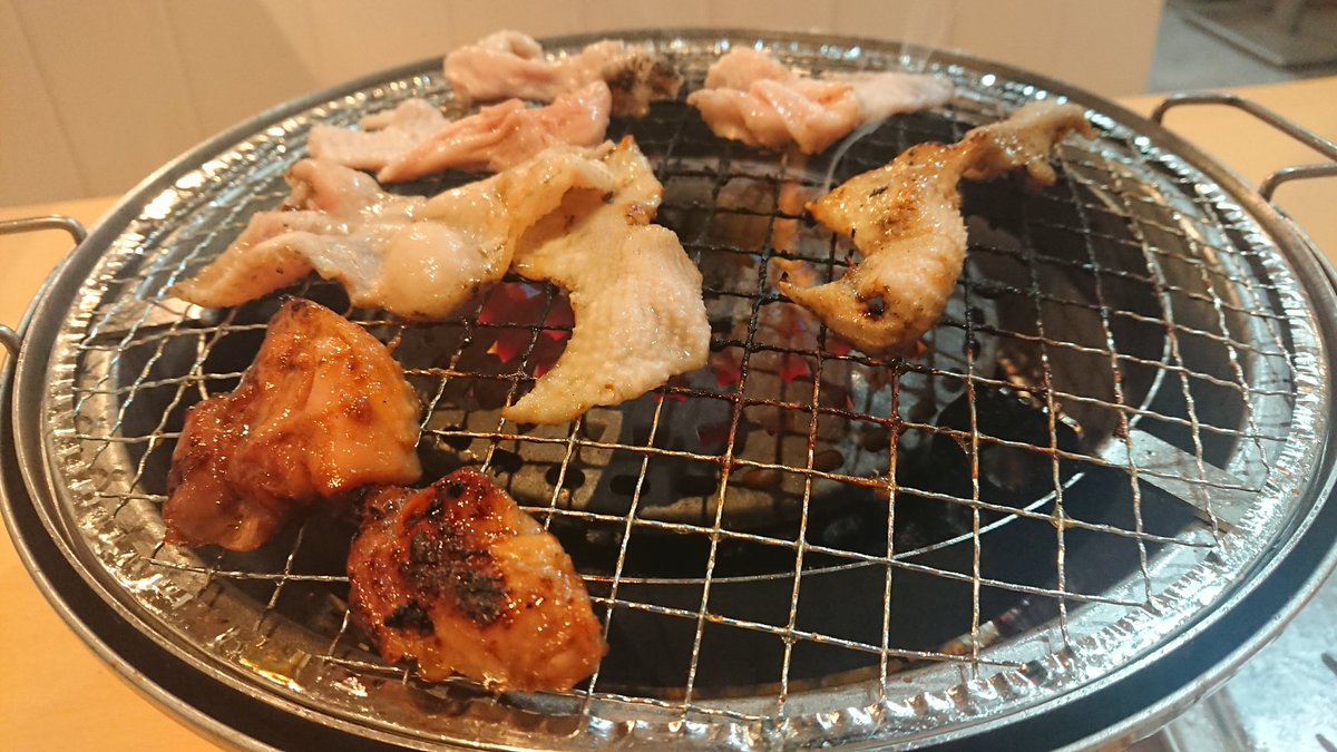 nicar303's tweet photo. 三重県松阪のB級グルメ「鳥焼き肉」
鳥があまり好きじゃなかった俺が三重県に来て鳥が大好きになりました https://t.co/xGkYiB3aNW