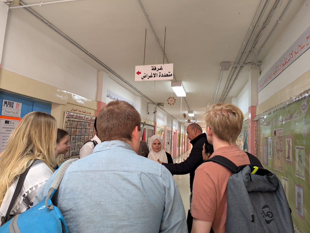 UNRWAJFO's tweet image. Thank you @aufnorge, for visiting our @UNRWA Nuzha School &amp;amp; Health Centre! 

Your firsthand experience highlights how #UNRWAworks tirelessly to support #PalestineRefugee in #Jordan

Inspiring dialogue with our talented @UNRWA Student Parliamentarians—leaders of tomorrow! 🌟