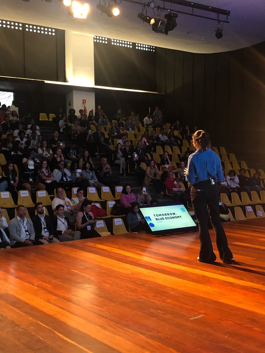 barterpositive's tweet photo. El pasado 5 de diciembre cerramos https://t.co/mETKaKQAso Economy en #Niterói con 50 #speakers, 16 sesiones y 4 keynotes inolvidables en el icónico Teatro Popular.
 ¡Gracias a todos los que lo hicieron posible!
@Fira_Barcelona 

#EvensThatPowerYourBusiness https://t.co/w1XA4cCAso
