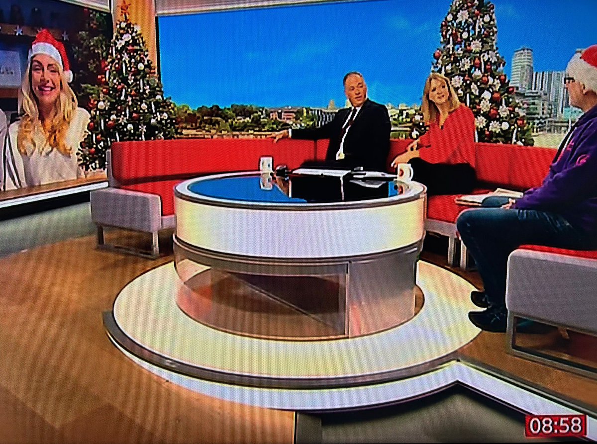 saturnrunning's tweet photo. We featured on @BBCBreakfast yesterday, with our founder George appearing LIVE in the studio on the BBC Breakfast sofa! 🙌🏻

We were highlighting the reasons why our #Christmas Day Cracker Run means so much to our runners. 🎅🏻🎄🎁

Watch the interview on BBC iPlayer! ▶️

#running https://t.co/Dd7qv9Fvy8