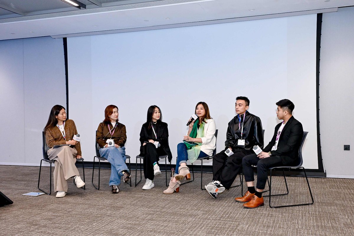 HkSummit's tweet photo. International Conference - Panel Discussion 5 "Dreams Become Reality"🌟

Industry young entrepreneurs and business leaders gathered to explore how Gen Z is turning their entrepreneurial dreams into reality despite financial challenges, and shared innovative solutions! https://t.co/61hXtbgXxB
