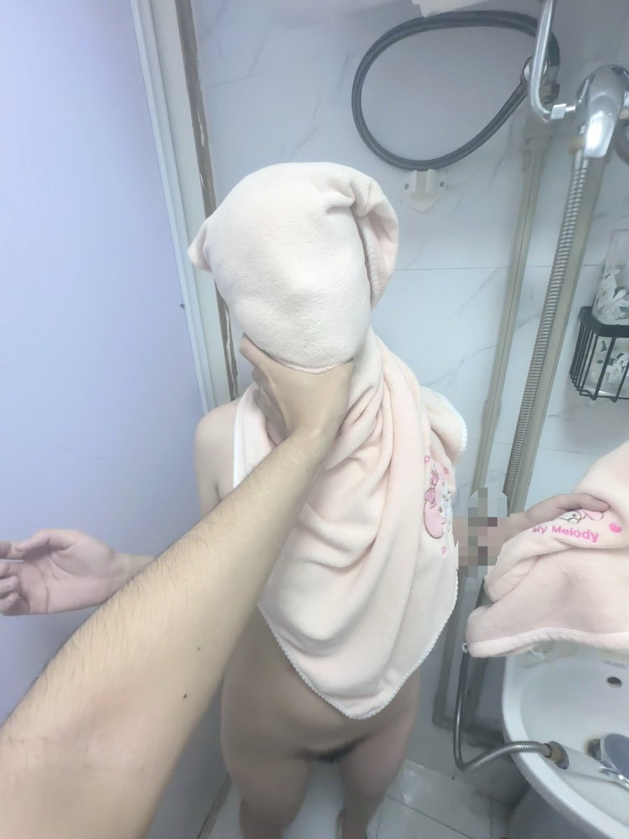 福利姬小蛋挞分享的黄推图片2 - 网红私拍内容