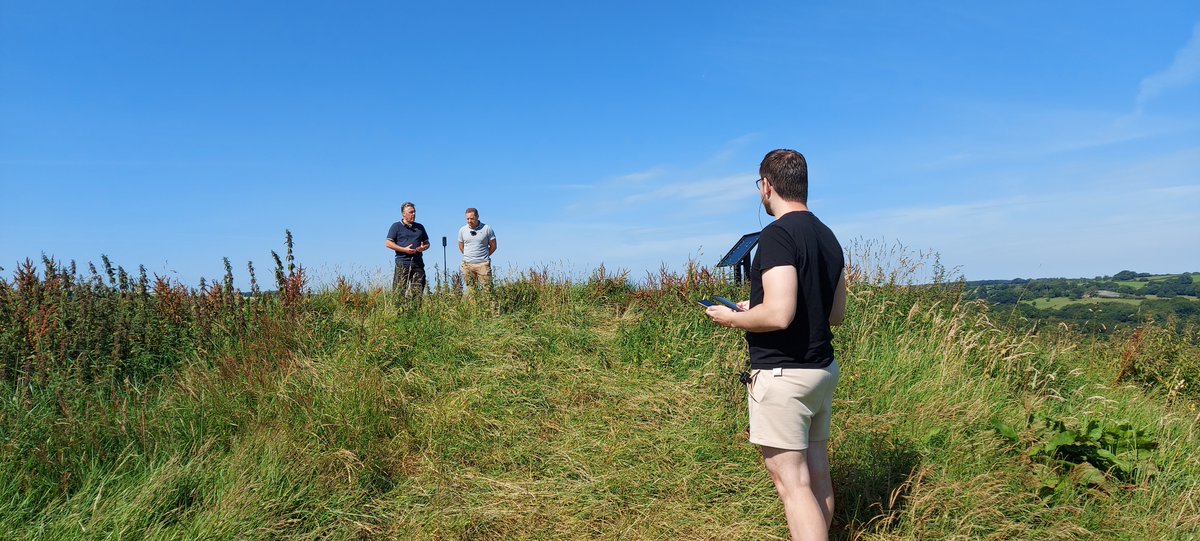 ECT_UK's tweet photo. Calling all @BritishEcolSoc #BES2024 conference delegates! Have you ever wanted to try out #VirtualReality? Well, now you can. Just come along to T1 which you can see North Wyke Farm in #VR! @Gerjohn_  @MapleBayGames https://t.co/zcHJSXdDPp