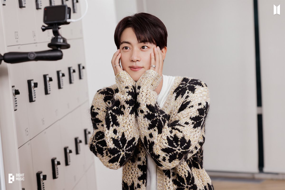 bts_bighit's tweet photo. 진 (Jin) 'Happy' Promotion Photo Sketch
@ (https://t.co/E8XTZMQTQW)
@ (https://t.co/AeZpb0TSgq)

#진 #Jin #Jin_Happy https://t.co/Dr0081hsXH