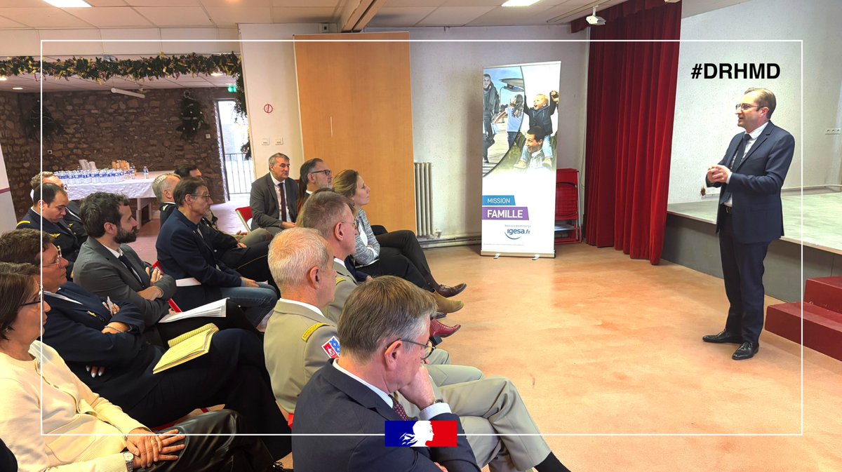 ThibautVanssay's tweet image. #MeFaré
💬 Nous avons un trésor insuffisamment connu au ministère @Armees_Gouv.
🌟 Merveilleuse matinée à la découverte de la Maison d&apos;Enfants Favorisant l&apos;Accueil à Responsabilité Educative (#MeFaré) de la la Roche-Guyon.