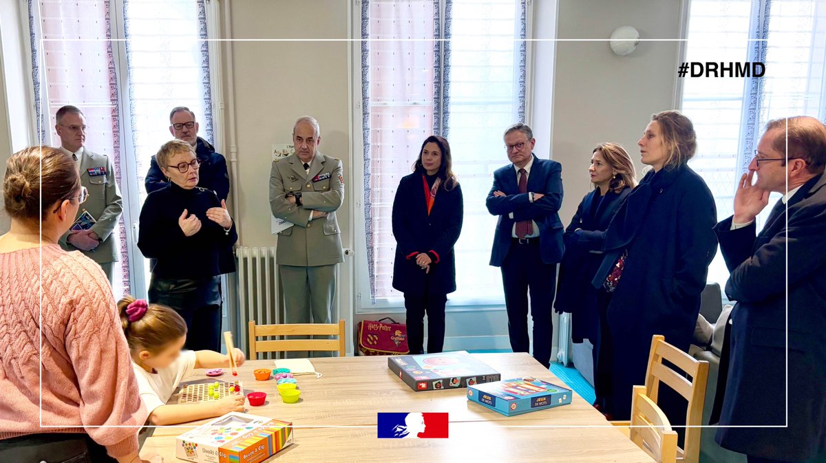 ThibautVanssay's tweet image. #MeFaré
💬 Nous avons un trésor insuffisamment connu au ministère @Armees_Gouv.
🌟 Merveilleuse matinée à la découverte de la Maison d&apos;Enfants Favorisant l&apos;Accueil à Responsabilité Educative (#MeFaré) de la la Roche-Guyon.