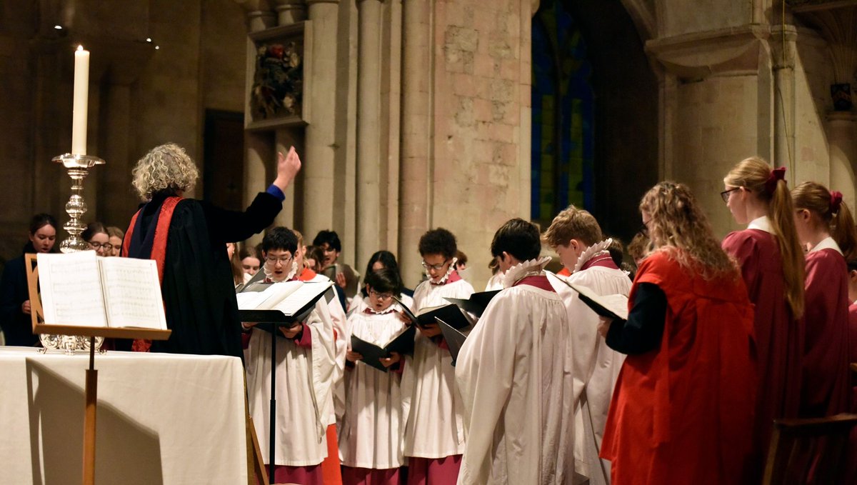 Thank you to everyone who joined us yesterday for our annual Carol Service in the cathedral. Thanks also go to all those who performed so beautifully and to everyone who helped to organise an enjoyable event 👏⁠
⁠
#thevoiceofcommunity #oneschoolmanyvoices
