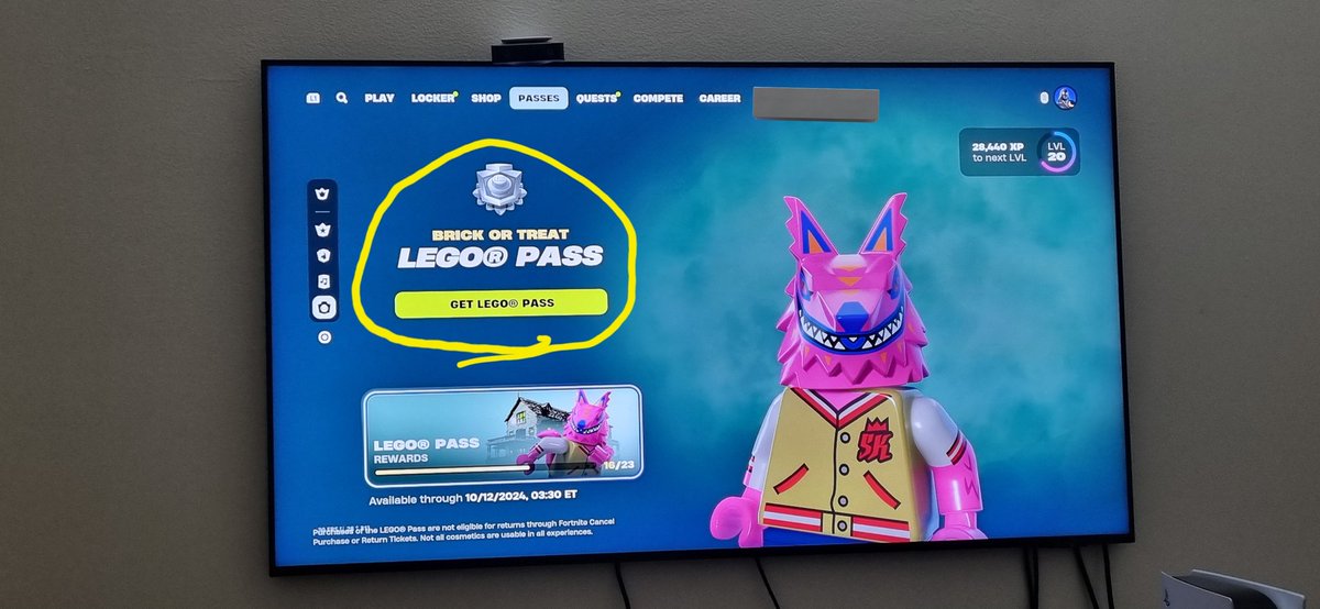 yashdeepbali's tweet photo. @EpicGames my fortnite crew pass is active since 4 Dec, but I can not claim the premium rewards. Quick response is appreciated https://t.co/0GzhkadZfT