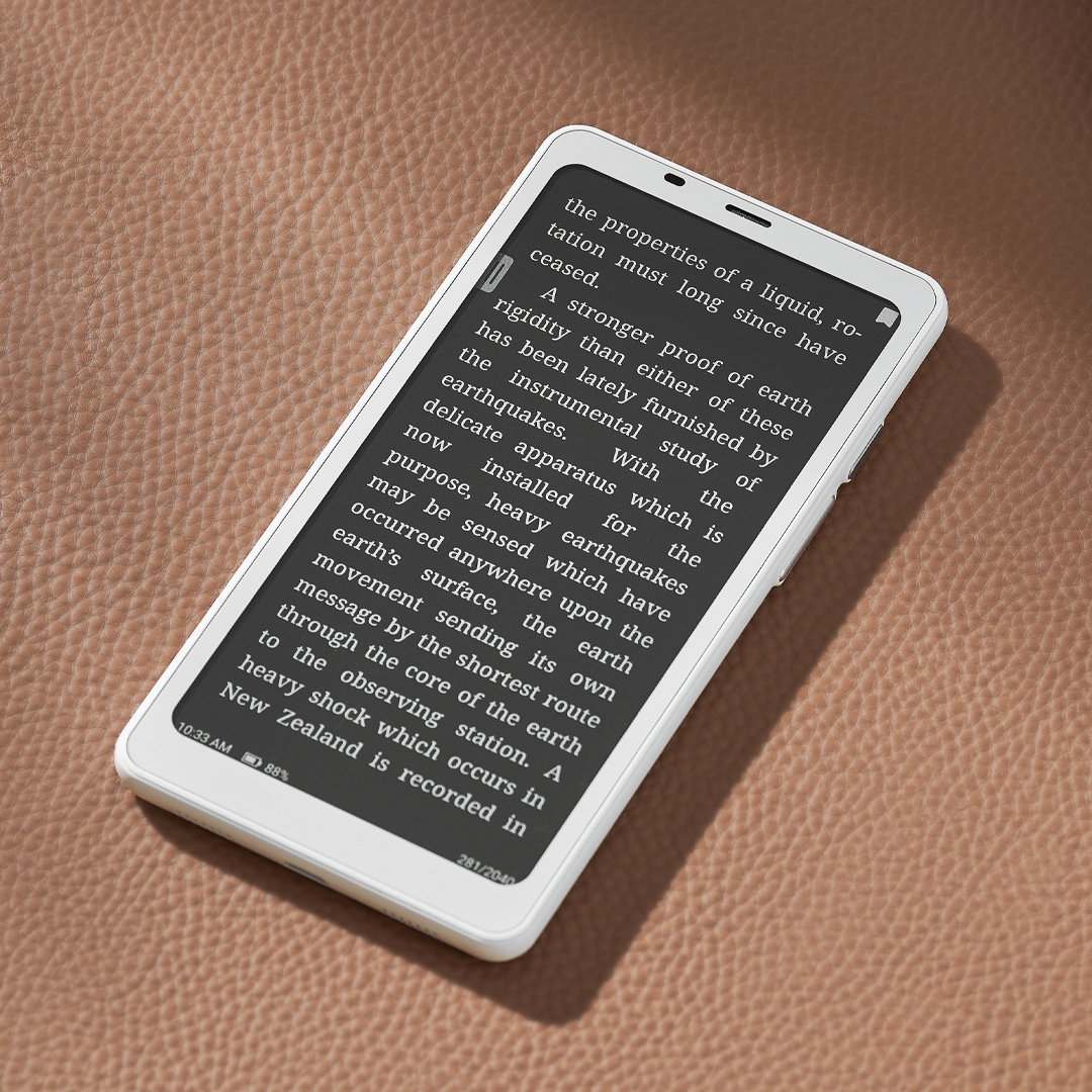 OnyxBoox's tweet photo. The #Palma2 is small, but it is packed with all the amazing reading features of our #NeoReader such as Dark Mode and pre-set appearances. There are a lot more! You can customize the NeoReader to your liking and find the best reading experience on this pocketable device.
Explore more about this amazing 6.13-inch eReader at https://t.co/4wOoCWYoXL