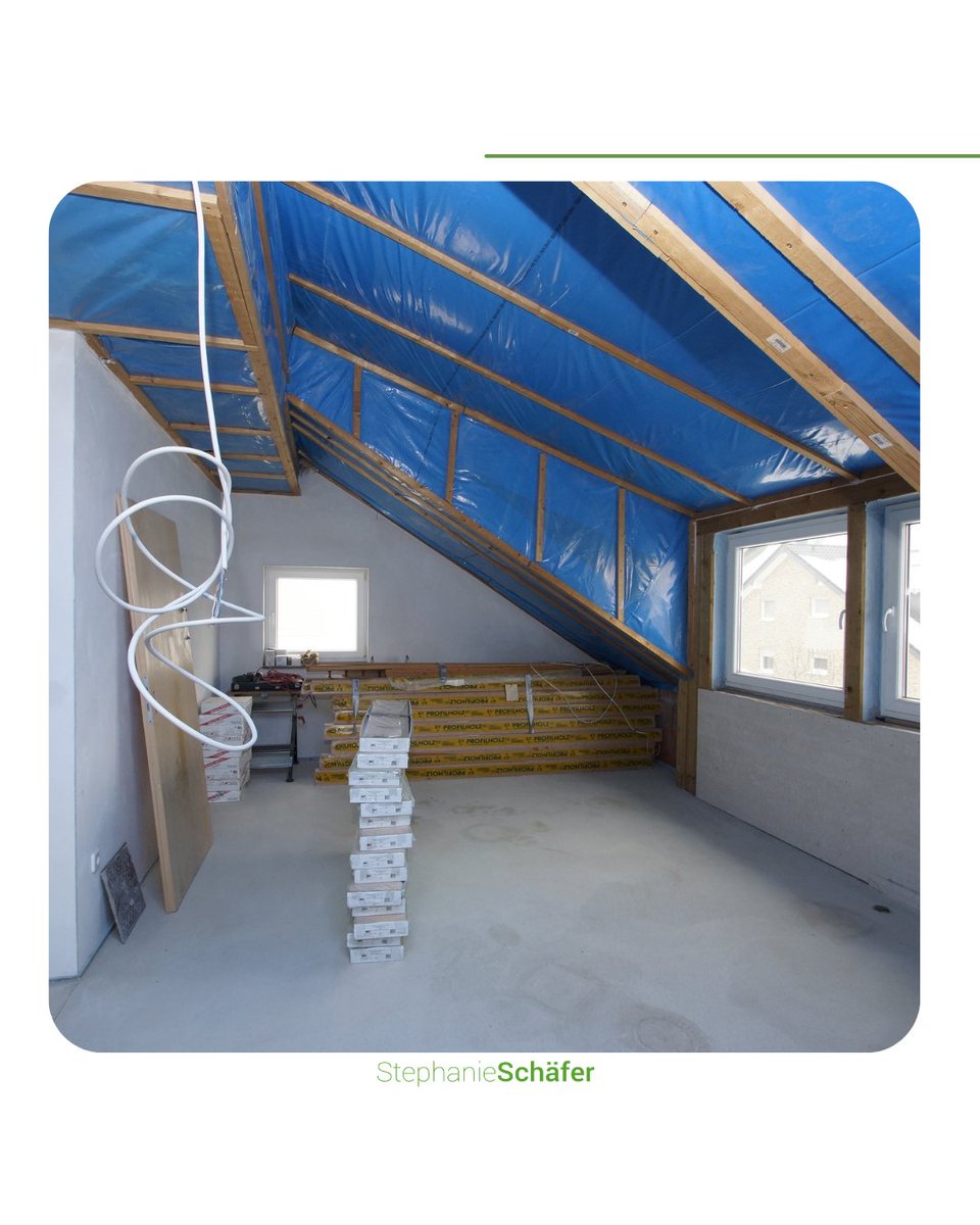sv_schaefer's tweet photo. Dachausbau: Die Kosten im Überblick 🏠🏗️

Ein kurzer Überblick aus einem Branchenmagazin über die wichtigsten Kosten für den Dachausbau – ob für Einzelteile oder das komplette Dach. 🏗️💬 Falls Euch der Platz nicht reicht.

#Dachausbau #immobiliengutachter #gutachterwissen https://t.co/w3RHUA2hcN