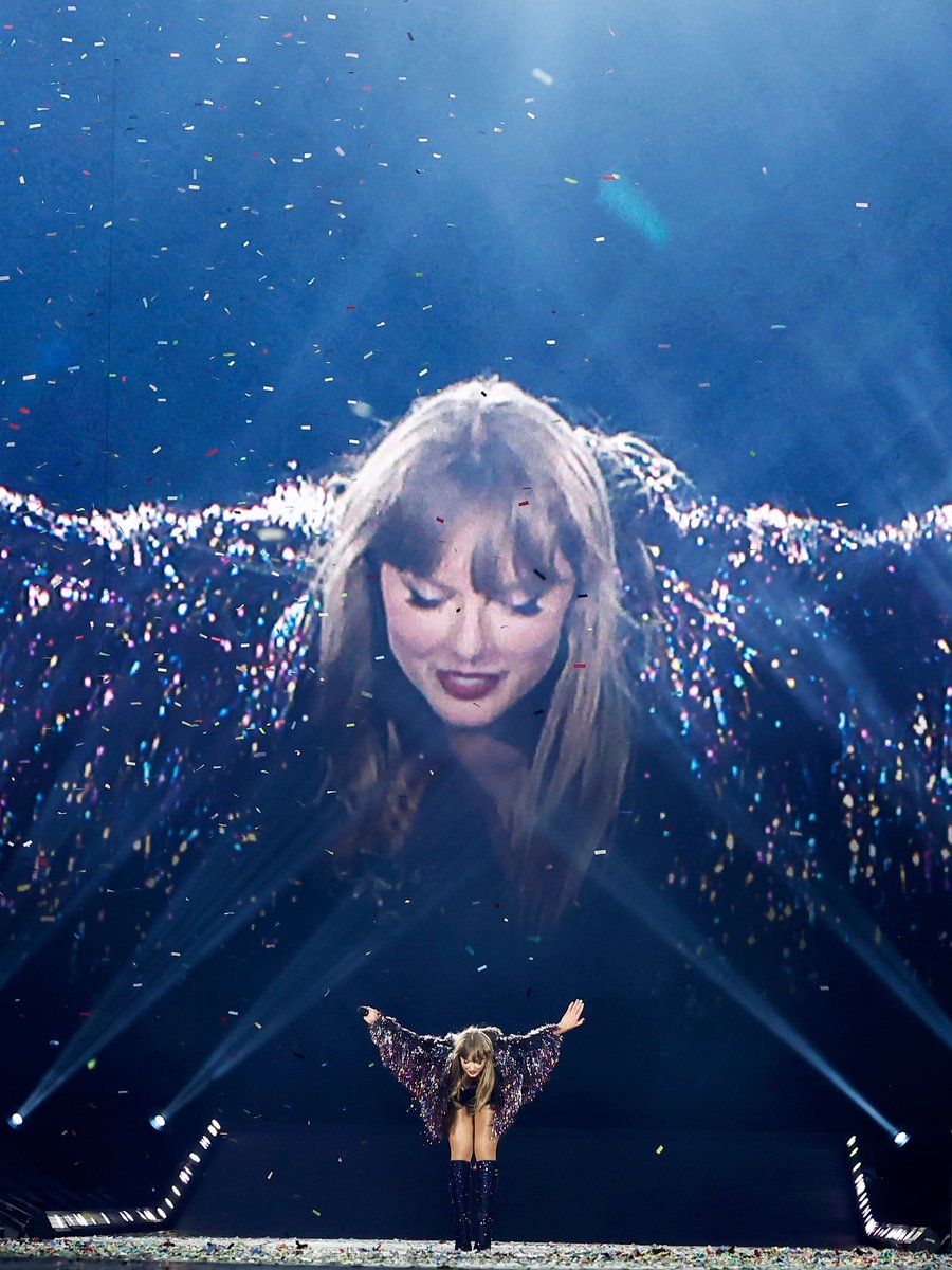 I can't believe it's over... #TSTheErasTour #TaylorSwiftTheErasTour
