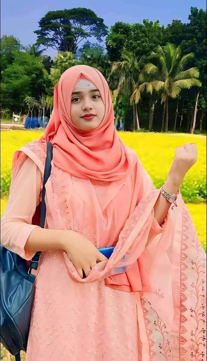 Zidigirl96's tweet photo. یار کوئی مجھ سے بھی بات کر لو۔۔۔۔۔۔۔۔😔 https://t.co/q5JG3apBhA
