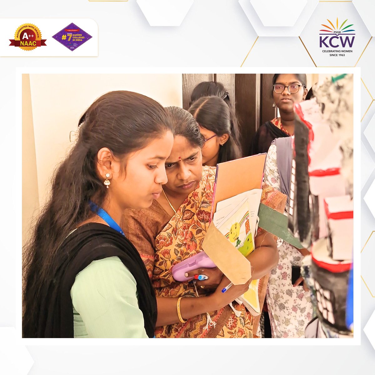 psgrkcw's tweet image. The PG &amp;amp; Research Department of #Chemistry hosted an insightful session for National #PollutionControl Day on 2nd Dec 2024, with the theme “A #GreenVision for a Clean Mission.” The best creative poster was awarded! Thank you to all participants for promoting #sustainability! #KCW