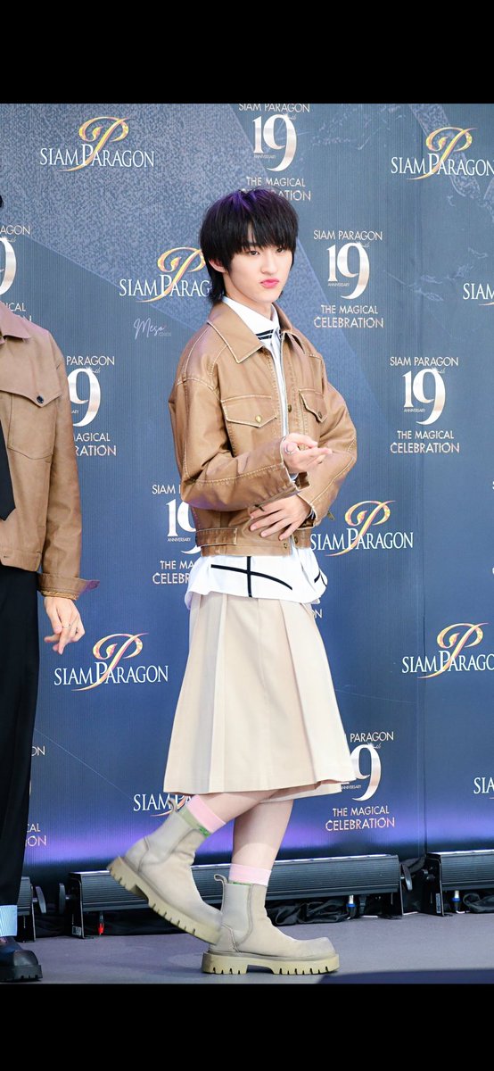 _Peanutbaeker's tweet photo. น้องก้อง w/Skirtle pants 🥹🥹🥹 ขอลุคนี้บ่อยๆนะคะ ✨🍓🫶🏻
👕 BLANKE
🩳 BLANKE
👢ZARA
TMK WITH SIAM PARAGON
#19thSiamParagonxThomaskong
#kongjiro
#kongjirowears
#blanke #blankespace https://t.co/J87KLuDb78