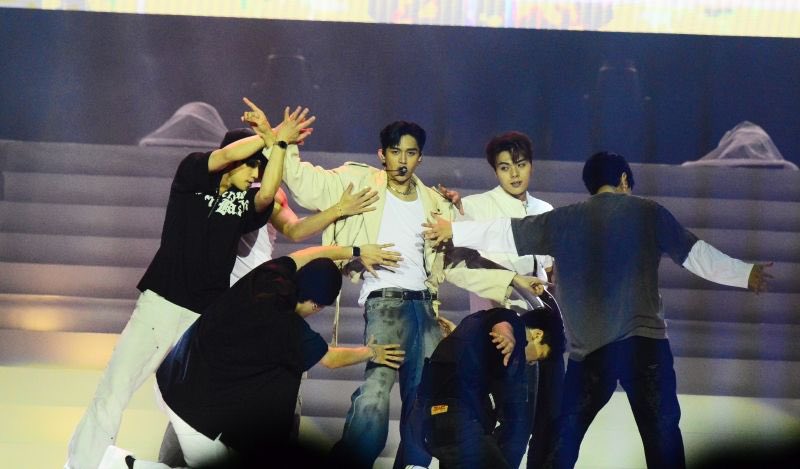 FORWONG_444's tweet photo. #LUCAS4ASAP
#LUCASBackInMNL
#MarahuyoKayLucas
@lucas_official https://t.co/bHDv2J2TjA
