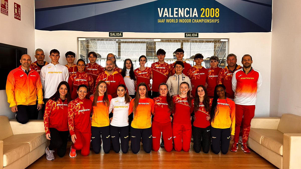 atletismoRFEA's tweet photo. Vallas donde vayas, el futuro de esta disciplina sigue formándose 🙌🏼

👉🏼 Plan Dirigido 2025 – Vallas 🚧

📍 Valencia
🗓️ 5 al 9 de diciembre 

➕ Info 🔗 https://t.co/p9vqXc8ALf https://t.co/NoLov49dSO