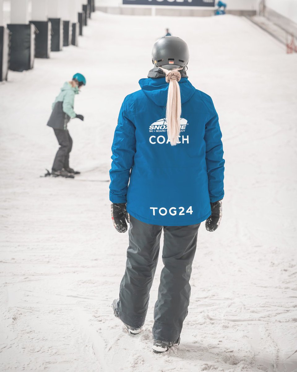Snozone_UK's tweet image. Discover the excitement of skiing or snowboarding on real snow at Snozone! 

Whether you&apos;re a total beginner or looking to improve your technique, our expert coaches are ready to help you every step of the way. 🌟  

#LearnToSki