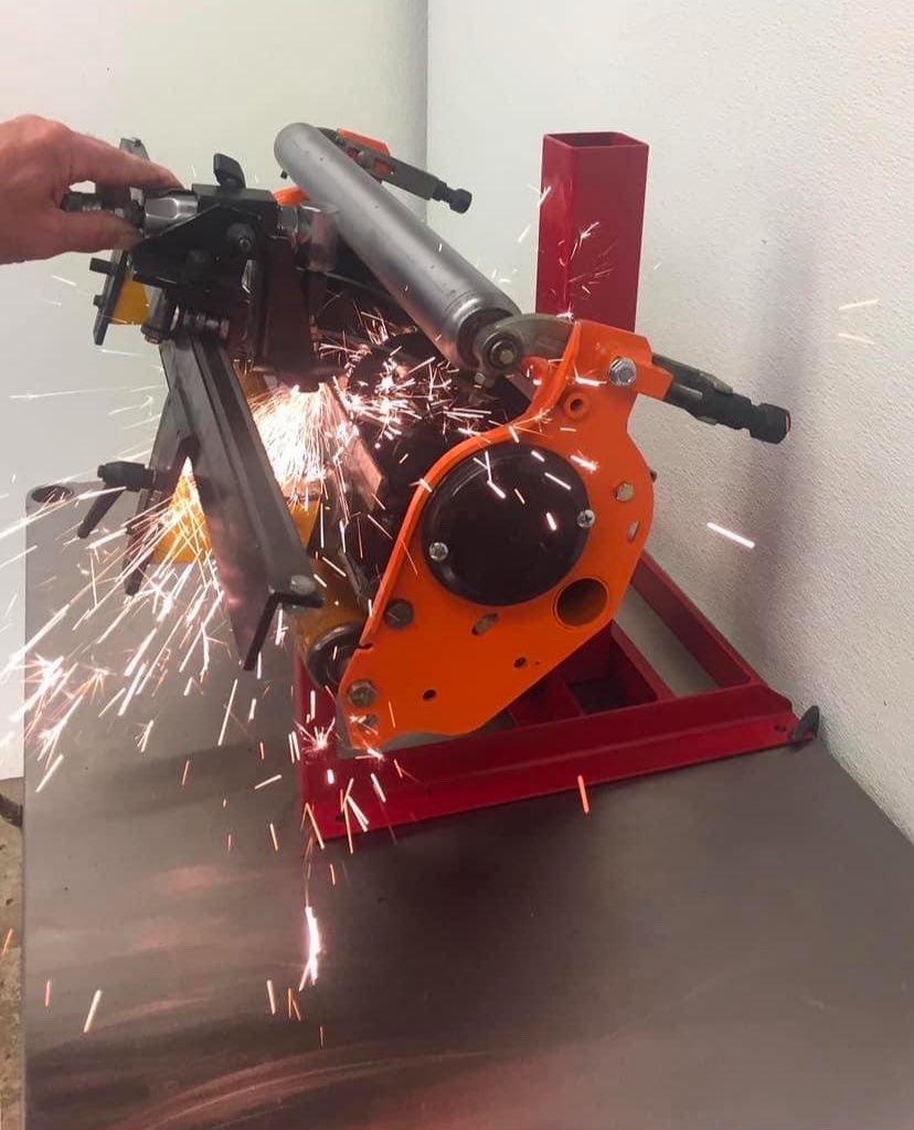 TheReelStand's tweet photo. The Reel Stand is a patented fixture designed to stabilize a cutting unit for maintenance, repair, or rebuild. Visit our website at https://t.co/9M36OP898G. https://t.co/gdBkJpukn6