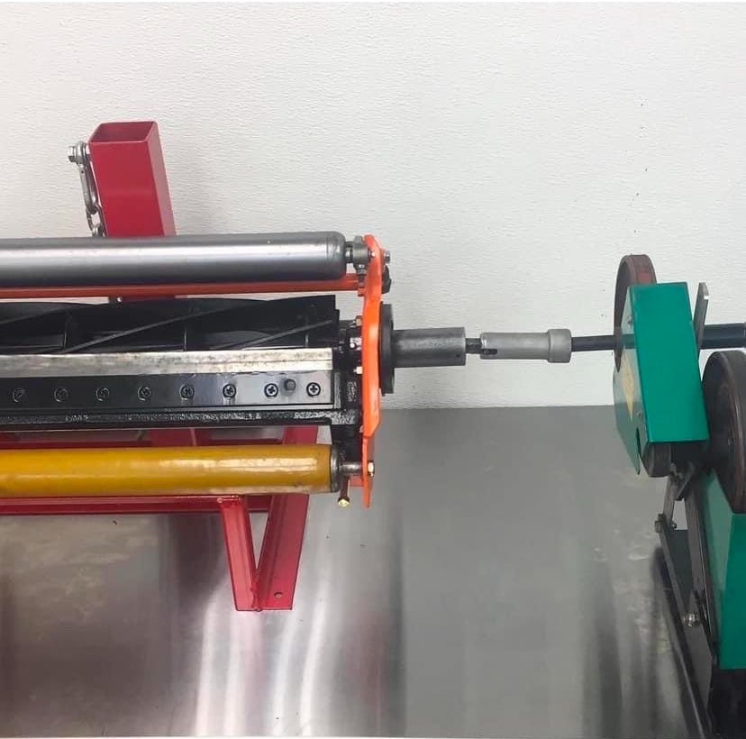 TheReelStand's tweet photo. The Reel Stand is a patented fixture designed to stabilize a cutting unit for maintenance, repair, or rebuild. Visit our website at https://t.co/9M36OP898G. https://t.co/gdBkJpukn6