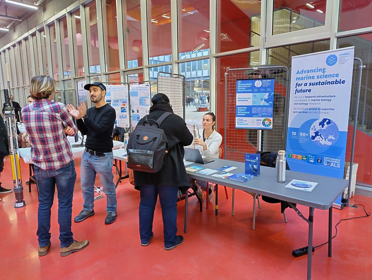 EMBRC_EU's tweet photo. 👥 Did you meet our team at #CampusOcéan last week?  

👉 We had great conversations about our work to push forward marine discoveries 🌊

🙏Thanks to everyone who stopped to meet us 👇 https://t.co/An1hSEBkZ0