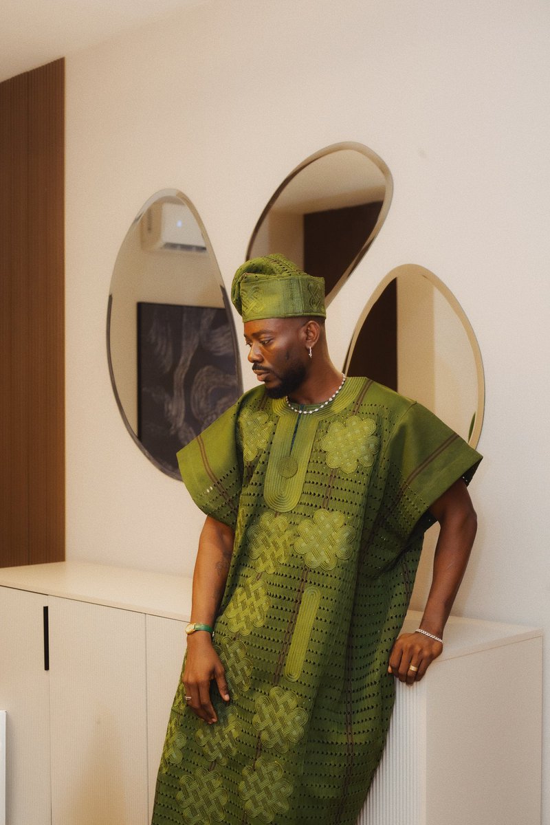 adekunleGOLD's tweet photo. 🦈 https://t.co/wwpUCOdN7A