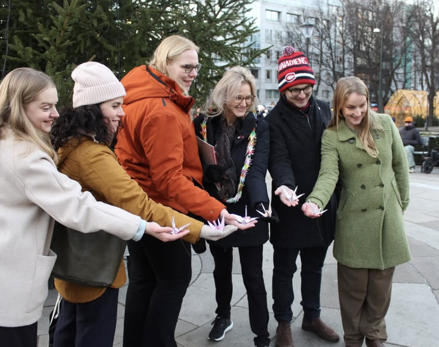 More shots from the #NobelPeacePrize events happening in Oslo! 📸🤩

If you are not in Oslo but want to join in on celebrating and showing support for #NihonHidankyo, we have created a toolkit to make it super easy⬇️🔗
app.sosha.ai/toolkit/8ef5b1…

#NuclearBan