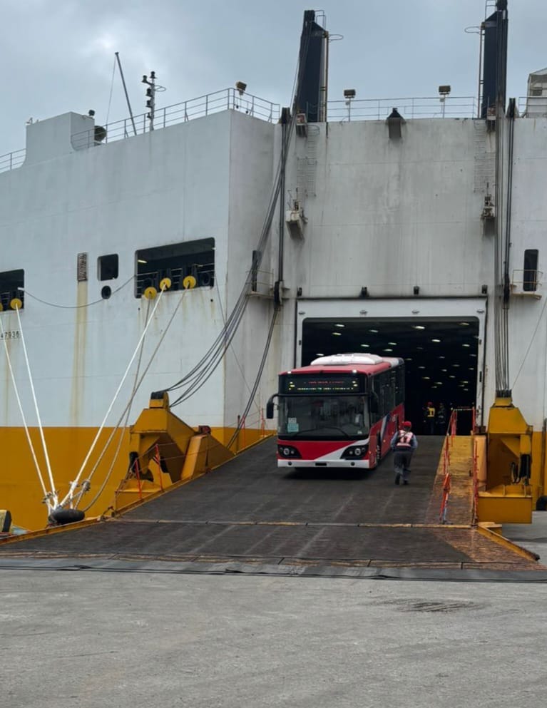 mopcparaguay's tweet image. 🚍 ¡Buses eléctricos están rumbo a Paraguay!
✅ 30 buses eléctricos, apoyados por el Gobierno de la República de China, Taiwán (@TW_Paraguay), llegarán en 2025 transformando el transporte público con tecnología de punta.
👉 mopc.gov.py/?p=9364
#GobiernoDelParaguay 🇵🇾