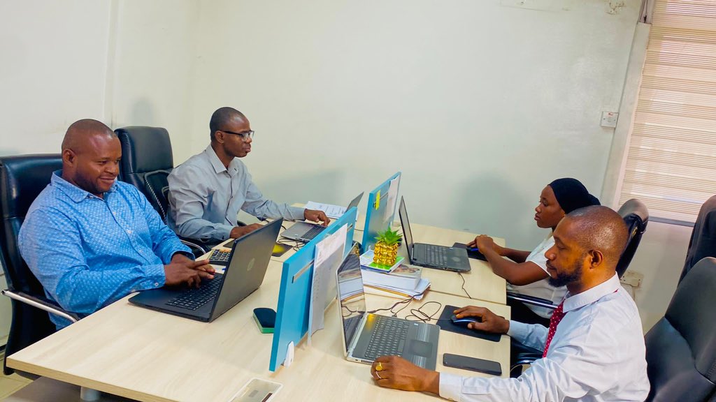 estaudit_ng's tweet photo. Starting the week with a commitment to accuracy and thorough analysis in every aspect of our work.
Team work in action!๐ผ๐
#mondaymood #motivationalmonday #estaudit https://t.co/z3FWvAXY7s