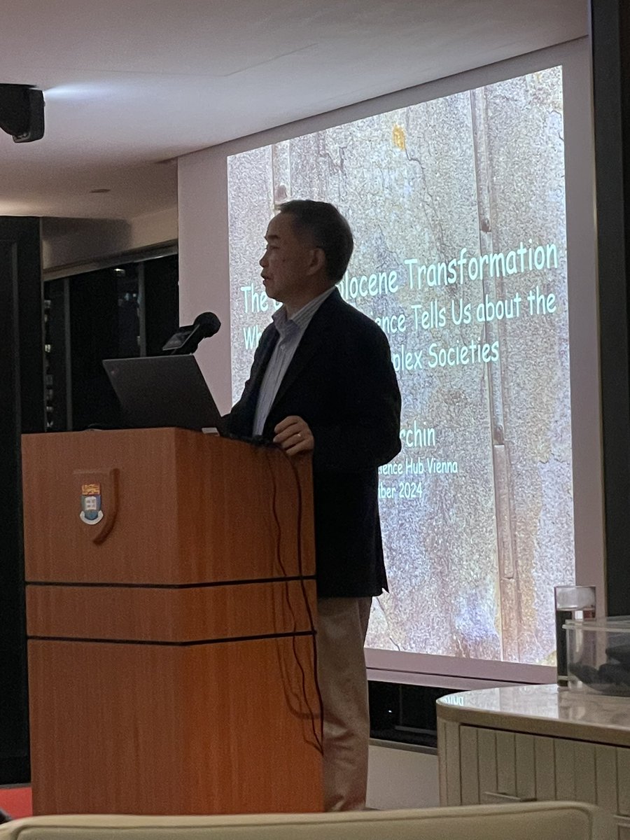 anu_ceh's tweet photo. Professor Zhiwu Chen introducing Professor Richard Wong #AHEC2024 @QuantHistoryHKU https://t.co/F2F7x0qeqG