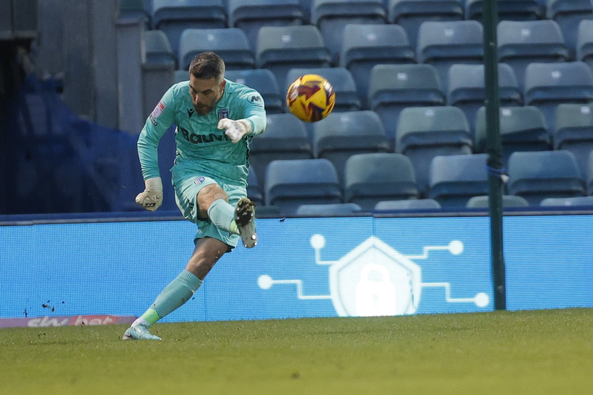 Another clean sheet for <a href="/GlennMorris83/">Glenn morris</a> on Saturday 👏👏

#Gills