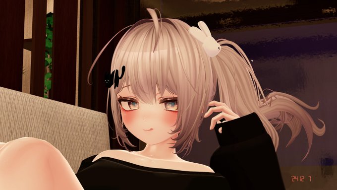 アバターサムネ用に撮った顔ドアップ 