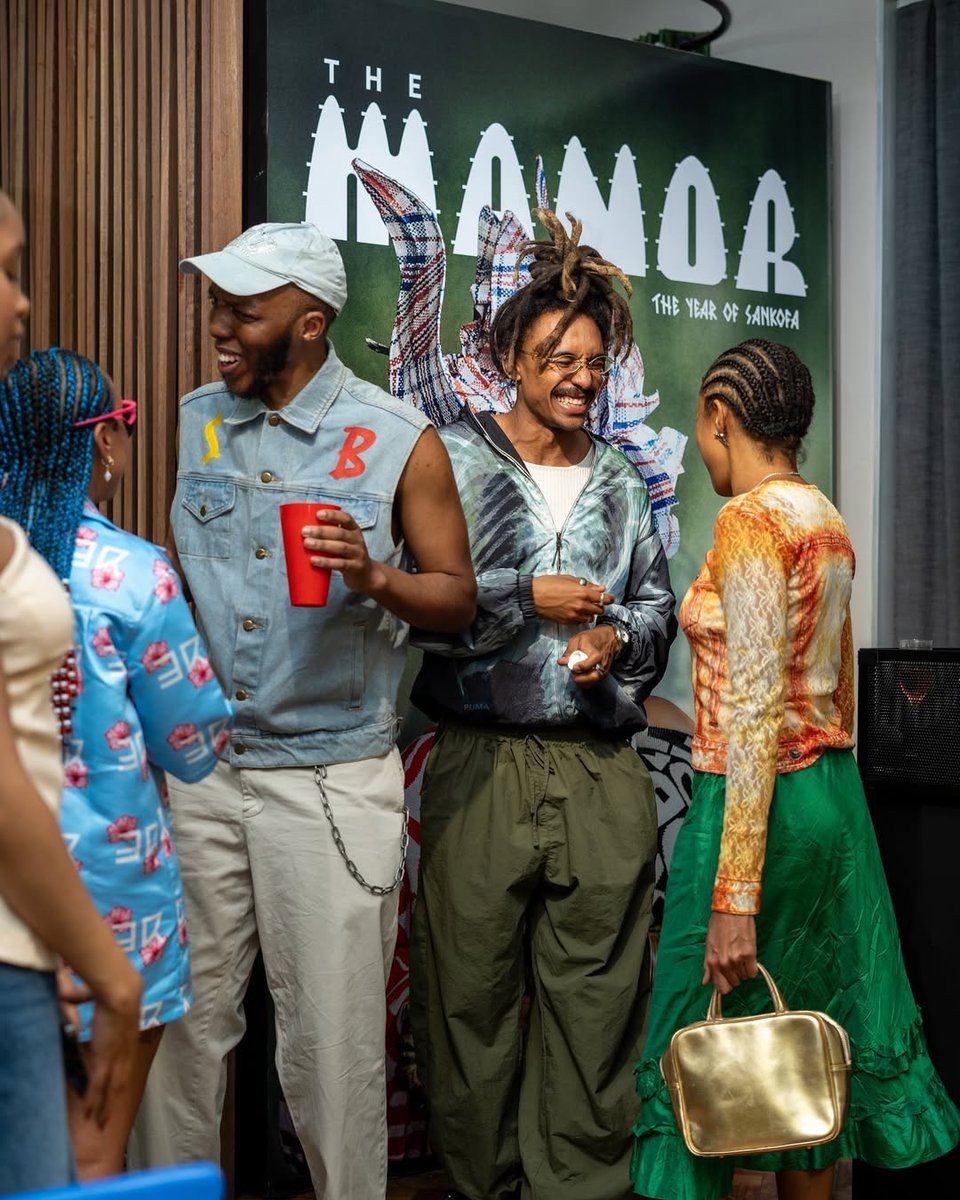 On December 5th, The Manor hosted an exclusive preview of Cash 4 Gold, the final exhibition of the year at The Manor’s project space at 44 Stanley Avenue.