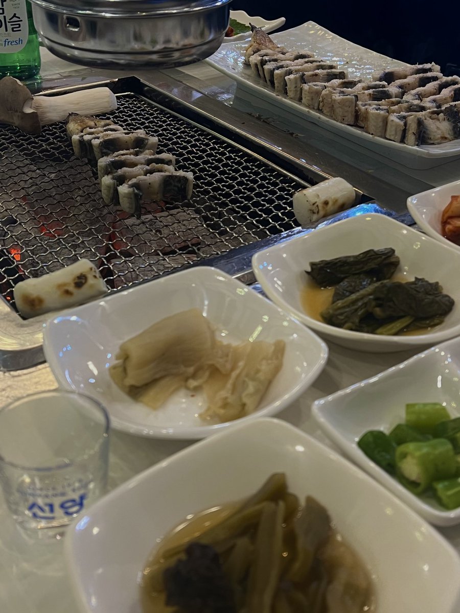 긴장해라 에몽아😏

#부커 #초보커플 #장어꼬리 #드루와