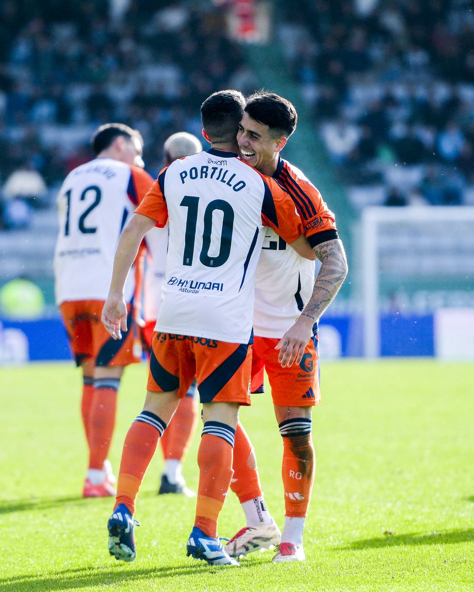 RealOviedo's tweet photo. 😊 𝑄𝘶𝑒́ 𝑏𝘶𝑒𝘯𝑜 𝑞𝘶𝑒 𝑣𝘪𝑛𝘪𝑠𝘵𝑒, 𝘗𝑜𝘳𝑡𝘪 1⃣0⃣

#RealOviedo 🔵⚪ https://t.co/v01NADCcTr
