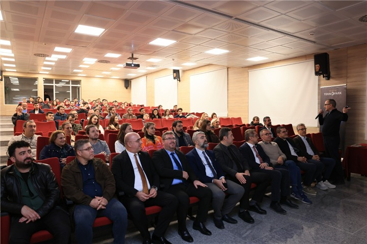 Trakya Üniversitesi, "Trakya Ön Kuluçka Girişimci Buluşmaları" etkinliğine ev sahipliği yaptı.