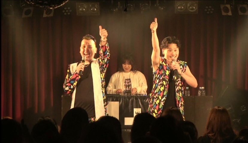 kenji1PLUS1's tweet photo. 改めて1月31日予定が空いてたら是非
お待ちしております🙂‍↕️

ヒョン兄が前のトクホリの時に俺らのLIVE見て涙出そうやったらしい！

それでもし良かったらって出て欲しいって。

解散する前は誘われた事ないのにな…w

まぁとにかく僕達2人に愛に来てください❤️

❤️❤️❤️ https://t.co/kBc54kXGeA