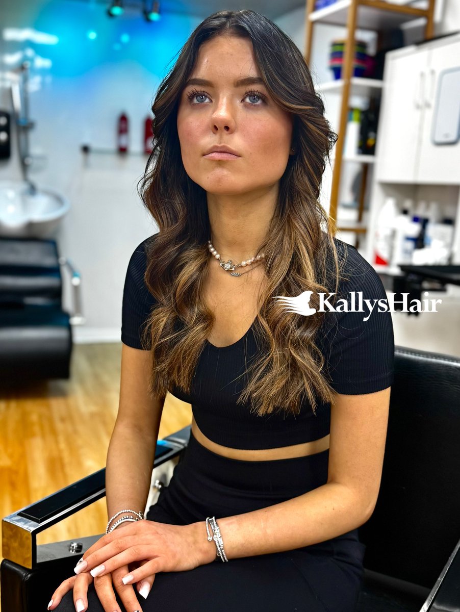kallyshair's tweet photo. Obsessed 🤩🤩

Art by Deborah
#balayage #caramelbalayage #brondebalayage https://t.co/2BXpqtpYFD