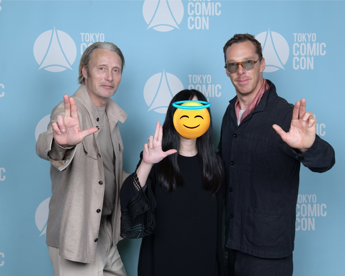 懲りずにまた行ってきたので自慢しておきます。
1枚目のとき推しに"Nice to kill you."って言われたのでもうこの日が命日で良いです。