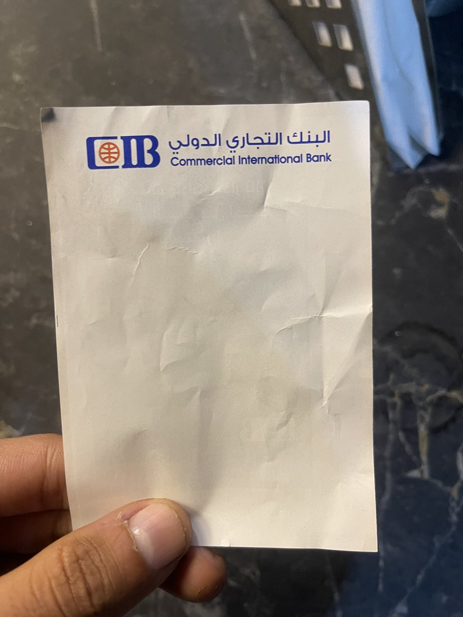 itsnotokey_'s tweet photo. روحت اكشف ع حسابى ف البنك 
= حسابى https://t.co/UBHDMvjhVu