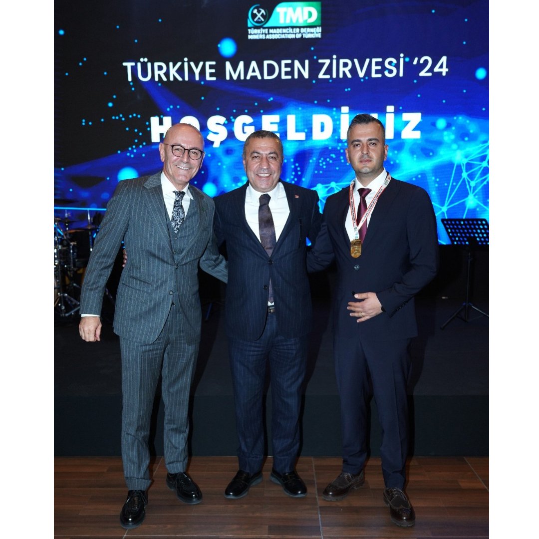 tummer_ankara's tweet photo. TÜMMER Yönetim Kurulu olarak; Dünya Madenciler Günü kapsamında, İstanbul Lütfi Kırdar Kongre ve Sergi Sarayı’nda gerçekleşen “Türkiye Maden Zirvesi’24”e katılım sağladık.

#SONDAKİKA https://t.co/gex3HWKVtH