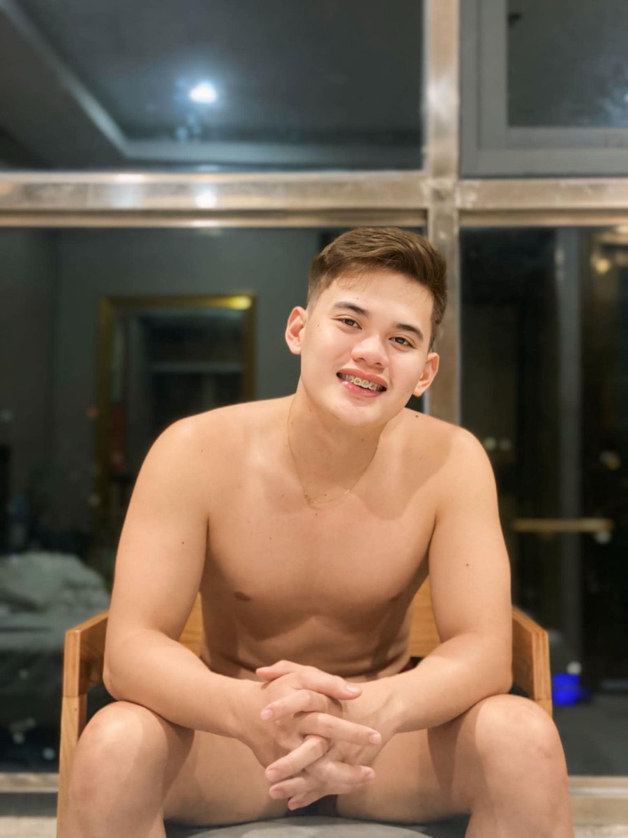 jacobrj102725's tweet photo. Available manila area dm https://t.co/PDwtXNbshG