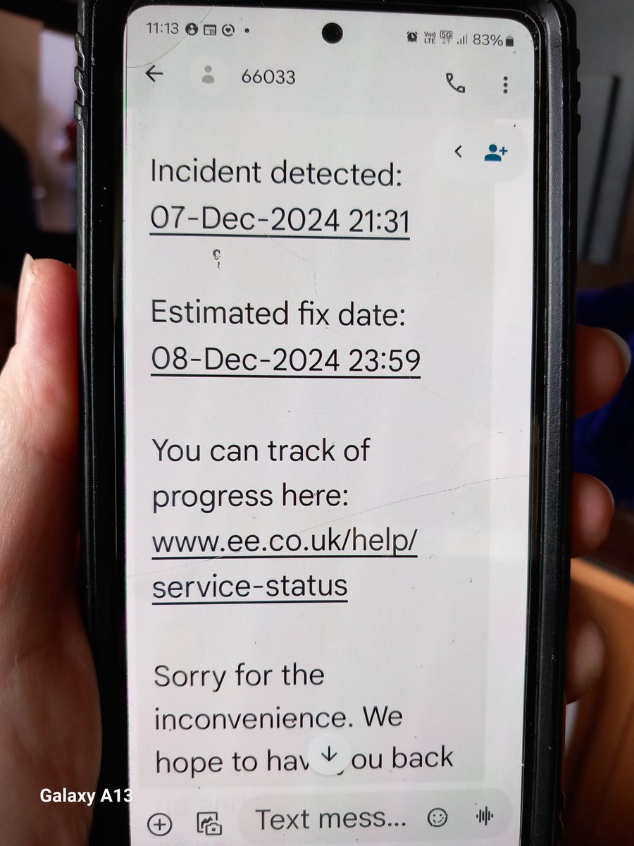 TheSpiderLady21's tweet photo. Need some help here @EE
Obviously the storm has caused issues across the board, we've lost our broadband since Saturday.
Trying to speak to a real person is proving impossible &amp; the only response we've gotten is this &amp; it says probable fix as of yesterday?

@EE https://t.co/0uOUmWkguy