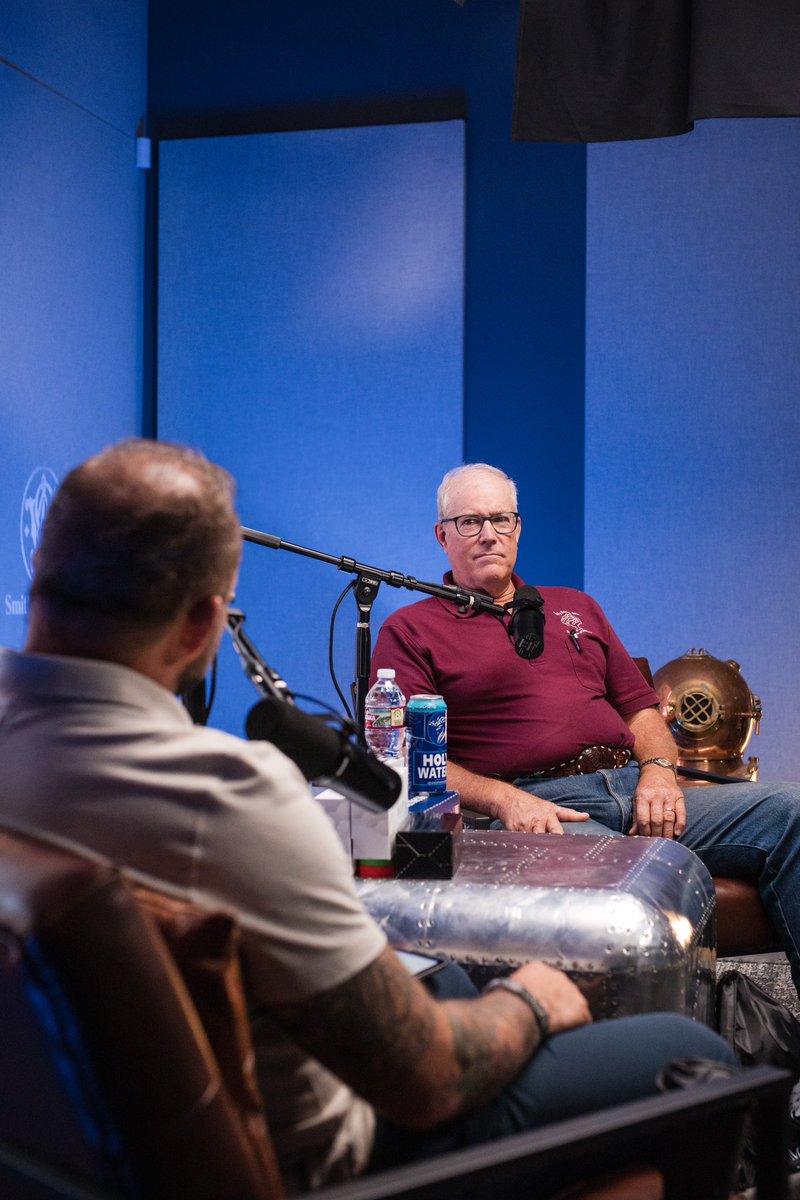 ResilientShow's tweet photo. Monday, TRS 035 - Joel Salatin, owner (and operator) of Polyface Farm joins us to discuss the food system in America, and what we need to do to make it truly sustainable.
Available NOW on Spotify https://t.co/JIKbncUbLD
#regenerative #Agriculture #usda #liveresilient https://t.co/G3teFJNiyt