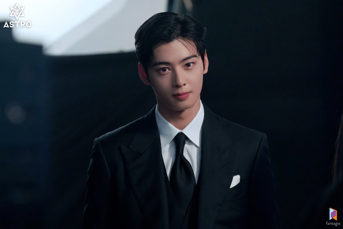 Ross_ana28's tweet image. You are amazing!! 😱🥰🥰
CHA EUNWOO FOR LG U+ AX/AI
CHA EUNWOO X LG UPLUS
#LG유플러스 #AX캠페인 
#LGUplus @LGUplus 
#ChaEunwoo #차은우