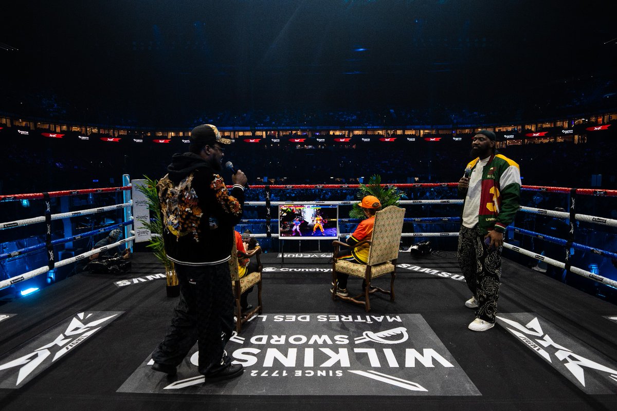 MK_RZA's tweet photo. Samedi dernier avec @FlashNo47 on a eu la chance d'animer le pré-show de l'event #DTRFight avec une exhibition entre Monique & Dominique pour le lancement de la Saison 2 de la Domitys Cup (Résidence de services pour senior).

Merci à tous ceux qui étaient déjà dans l'arène pour l'ambiance et les encouragements, elles ont fait un taff de fou de jouer devant autant de gens pour la première fois 🔥

A quand un event boxe pour la FGC ? 👀