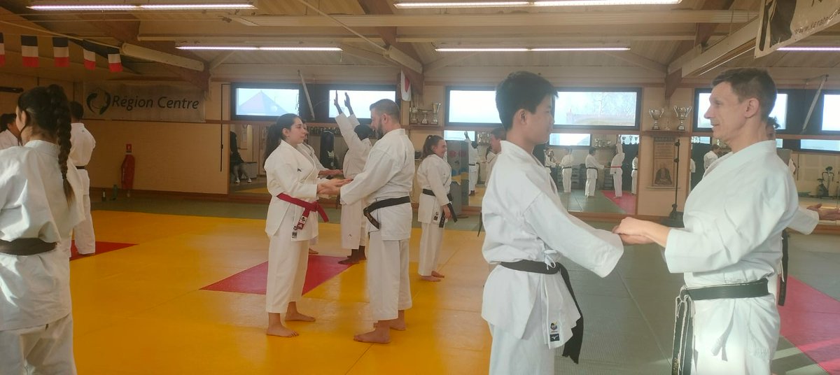 ligue_val's tweet photo. Ils étaient 17 précisément à suivre le dernier stage d’arbitrage délivrée par la Ligue en 2024 samedi à Orléans.
Infos et photos sur : https://t.co/cZ2rlMYAnN https://t.co/1takw1iKP3