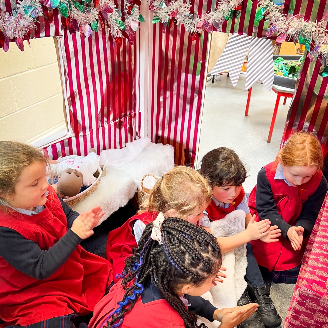 GodolphinPrep's tweet photo. Our Pre-Prep students have created a delightful gingerbread house—complete with its own glowing "fire"! Their creativity and teamwork brought this festive masterpiece to life, spreading holiday cheer. Well done! 🎄🏠✨ https://t.co/z6fxer3ezG