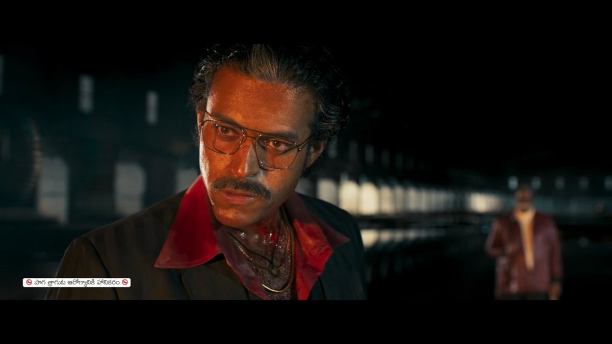 KettavaN6474's tweet photo. #Matka #matkareview 
Just Average One - Little Bit Boring....🙂
Fight Sequence 👌
Slomo &amp; Costume 👌
#MeenakshiChaudhary Decent Role👍
But Story Narrating To Bad🙂
Pesuran Pesuran Pesikittea irukan🚶🚶
Aatkutty Story ellam 😭🏃

Idea Nalla iruku But Movie 🥲 https://t.co/4FaKnXDNOI
