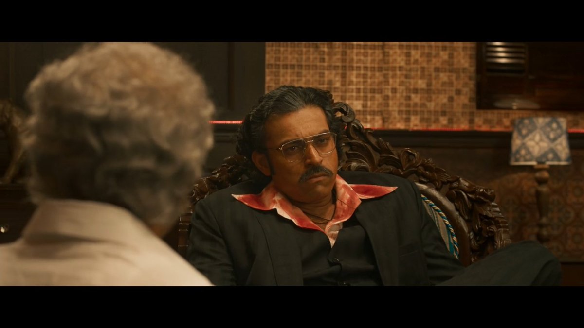 KettavaN6474's tweet photo. #Matka #matkareview 
Just Average One - Little Bit Boring....🙂
Fight Sequence 👌
Slomo &amp; Costume 👌
#MeenakshiChaudhary Decent Role👍
But Story Narrating To Bad🙂
Pesuran Pesuran Pesikittea irukan🚶🚶
Aatkutty Story ellam 😭🏃

Idea Nalla iruku But Movie 🥲 https://t.co/4FaKnXDNOI